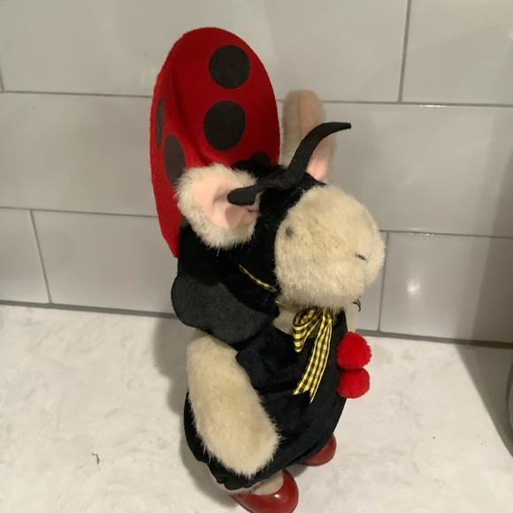 Hoppy Vanderhare A Taste of Honey Ladybug 🐞 Plush Bunny VTG - Picture 2 of 9